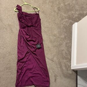 Lulu's Chic Magenta One-Shoulder Dress